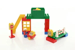 Lego DUPLO Train Set Loading Station vintage rare 2000 - Picture 1 of 6