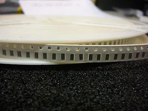 VISHAY CRCW1206 Película Gruesa RESISTENCIA CHIP 90.9KΩ OHM 1%1/4W **NUEVO** 100/PAQUETE - Imagen 1 de 1