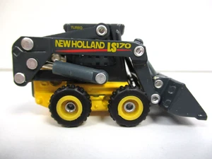 ERTL - NEW HOLLAND LS170 / LS 170 SKID STEER LOADER - 1/64 DIECAST - Picture 1 of 13