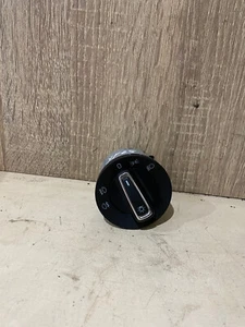 SKODA RAPID 2015 5DR HEADLIGHT CONTROL SWITCH 5E0941431M - Picture 1 of 3