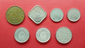 Netherlands Antilles 7 Coins , 2 1/2 , 5 , 10 & 25 Cents 1971 - 1997 , XF+ / UNC - Picture 1 of 4