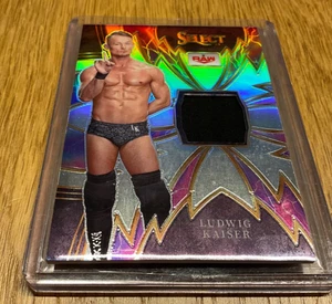 2024 Panini Select WWE Ludwig Kaiser Prizm Memorabilia Raw Sparks Imperium - Bild 1 von 2