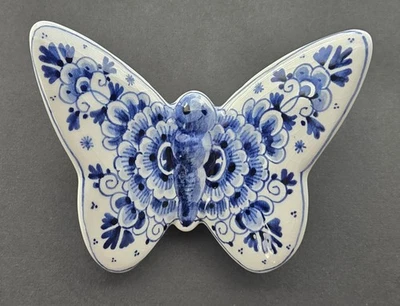 RAR Vintage Delft of Holland handbemalt blau & weiß Wandbehang Schmetterling  - Bild 1 von 4