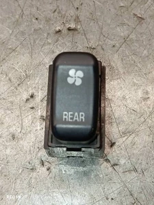 MR398961 button for MITSUBISHI MONTERO 3.2 DID 5P V60 GLS 2004 43569 - Imagen 1 de 4