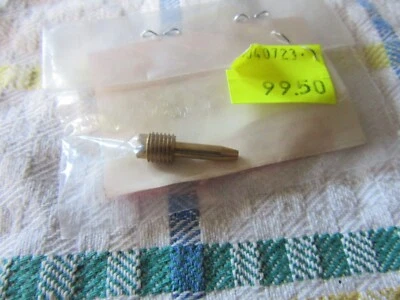 Suzuki T125R TC100 TS50 A100 1968 - TORNILLO DE AIRE PILOTO 13269-01010 NOS Foto 1 de 2