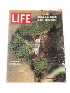 Life Magazine January 8 1965 Deluge Havoc Northwest Flood Chesterfield Ad - Imagen 1 de 4