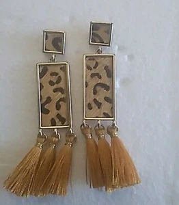 Animal Print Tassel Dangle Earrings Excellent Condition - Picture 1 of 3