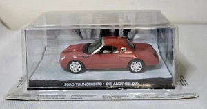 007 James Bond Ford Thunderbird - La morte può attendere. - Foto 1 di 4