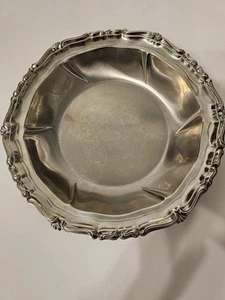 Alessi Scalloped Edges 11" Dia. - Picture 1 of 3
