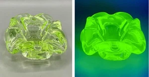 *READ* Uranium Glass Heavy 1.5 Lbs Ashtray UV Glow 5” Abstract Flower Shape READ - Picture 1 of 20