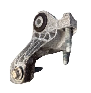 2013-2019 FORD ESCAPE REAR TRANSMISSION MOUNTING BRACKET 2.5L 4CYL OEM - Bild 1 von 2