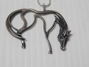 VINTAGE NAVAJO STERLING SILVER modernist horse NECKLACE w/FREE CHAIN- GORGEOUS ! - Picture 1 of 6