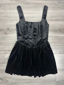 Zara schwarzes Samt Korsett Stil Kleid Mini Fit & Flare Damengröße UK S neu mit Etikett - Bild 1 von 16