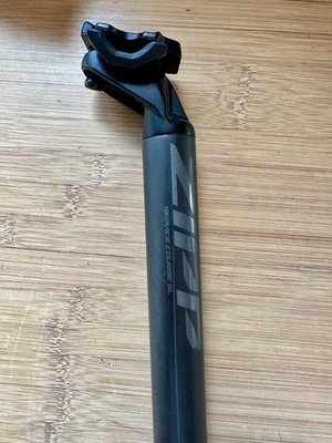 Tija de sillín Zipp Service Course SL, 31,6 mm, ligeramente usada Foto 1 de 4