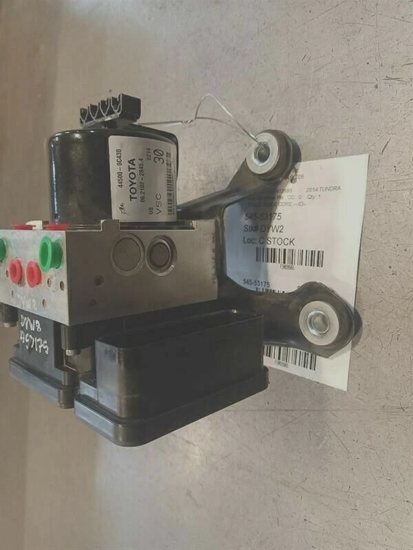 Toyota Tundra 2014-2015 doble cabina 4 puertas conjunto de módulo de bomba de freno antibloqueo OEM Foto 1 de 4