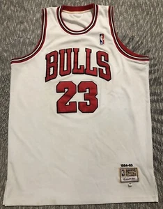Vintage Mitchell And Ness Michael Jordan 1984-85 Chicago Bulls White home Sz 56 - Picture 1 of 14