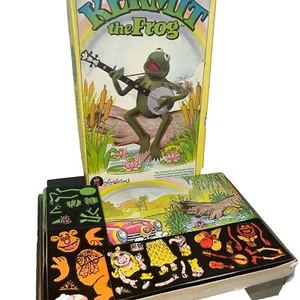 Vintage 1980 Kermit The Frog Colorforms Retro Jim Henson Fozzie Bear Rare Cool - Picture 1 of 3