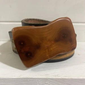 Vintage handgefertigter Ledergürtel und künstlerische natürliche Holzschnalle 40 Zoll - Bild 1 von 9