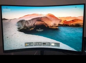 Samsung Odyssey Neo G8 32'' 4K 240hz UHD VA Curved Gaming Monitor (READ) - Picture 1 of 9