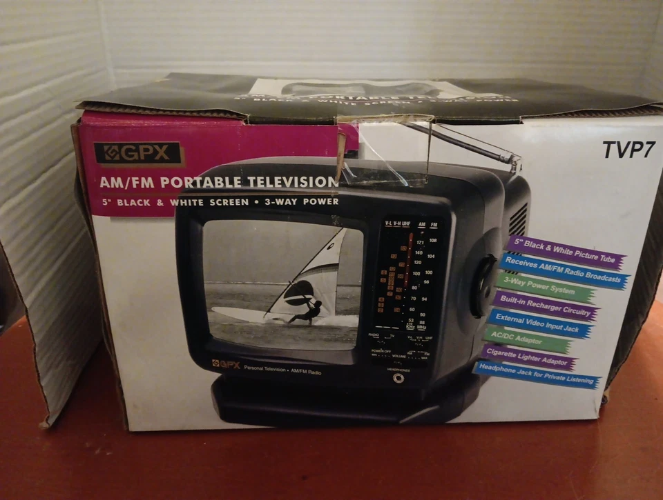 GPX Portable 5” Black & White 3 Way Power Television TV & Radio TVP7 New In Box - Image 1 of 4