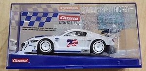 Carrera Digital 31083 Ford Mustang GTY ""No.76" con luces 1/32 coche ranura - Imagen 1 de 6