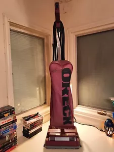Oreck Model XL2450RH Xtended Life Vacuum - Picture 1 of 5
