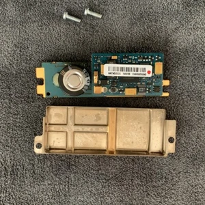 Motorola PHLN6918C MHLN6918B Carrier Board XTL5000 XTL2500 O&M heads NNTN5032 - Zdjęcie 1 z 3