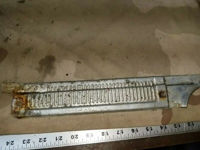 GMC Sierra Chevrolet Silverado Blazer 1977 77 Jimmy umbral de puerta pasajero fabricante de equipos originales  Foto 1 de 4