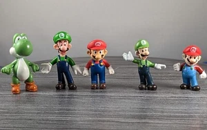 Super Mario Figures 2007 World Of Nintendo PVC Toys Mario Luigi Yoshi - Picture 1 of 22