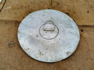 RELIQUIA TAPA OLLA COCINA CAMPO ALUMINIO ALEMÁN ORIGINAL PRIMERA GUERRA MUNDIAL de BATALLAS NAVIDAD - Imagen 1 de 3