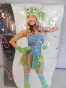 New Fun World Fantasy Sexy Beast Adult Women's Costume Small/Medium - Picture 1 of 2