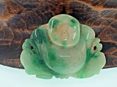 Colgante de piedra natural Buda bebé jade tallado encanto de la suerte budista coleccionable Foto 1 de 4