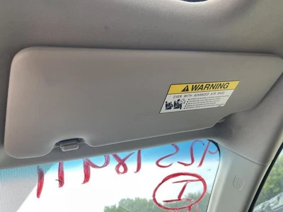 Iluminación parasol derecho pasajero se adapta a 13-15 ILX 967301 Foto 1 de 4