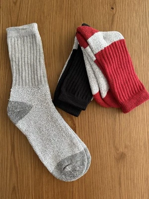 Vintage Socks  3 Pairs Thick Knit Hunting Hiking Skating Winter Red & Black Gray - Image 1 of 4