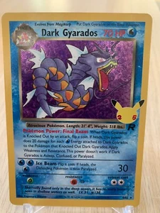 Pokémon TCG Dark Gyarados 8/82 holo Celebrations - Picture 1 of 2