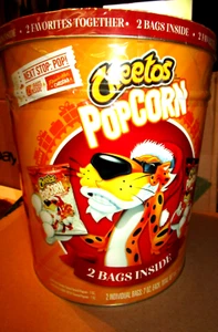 NUOVO Cheetos's Chester The Cheetah Popcorn Tin Cheddar Flaming Hot - 2022 - Foto 1 di 7