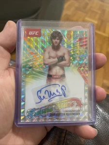 2025 Topps Chrome Sharabutdin Magomedov Geometric Auto Future Stars Refractor - Picture 1 of 2