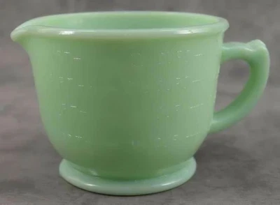 VETRO VERDE GIADEITE 2 tazze MISCELATORE MISURINO once tazza misure pinta - Immagine 1 di 3
