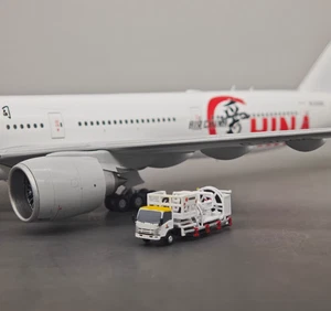 1：144 /1：200 Airport Chinese Aviation Fuel Finished printed 3D Model - Picture 1 of 8