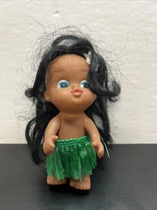 Hula Girl Doll 5" Hong Kong Souvenir with  Grass Skirt - Vintage 1970's R4 - Picture 1 of 4