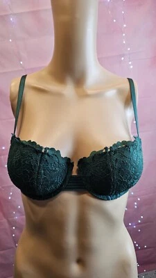 Victoria's Secret Very Sexy Color Green  Balconet Bra, Mesh Straps, 34C, - Image 1 of 4