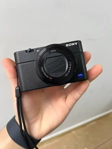 Sony Cyber-shot DSC-RX100 III M3 Compact Digital Camera w/ WIFI NFC View Finder - Picture 1 of 8