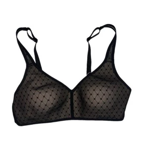 Lululemon Like Nothing Bra Lace Size 32B Color Black (MYSH) - Picture 1 of 5