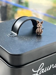 Handmade micro miniature crochet Kangaroo - Safari Collection, tiny animals - Picture 1 of 8