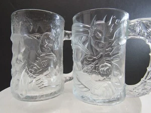 McDonalds Set of (2) 1995 BATMAN FOREVER Glass Cups / Mugs - BATMAN and ROBIN - Picture 1 of 9