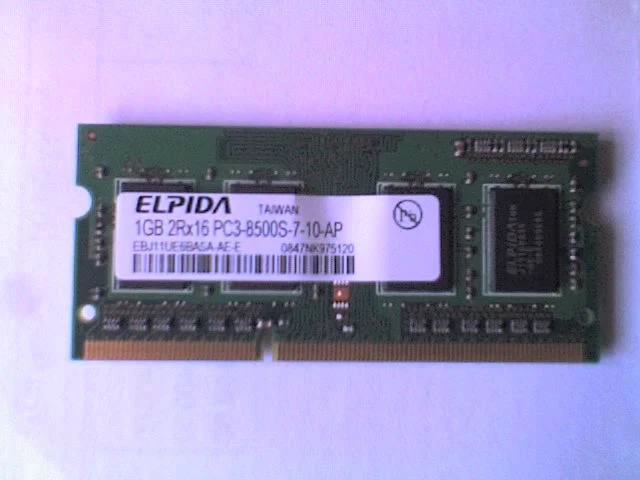 ELPIDA EBJ11UE6BASA-AE-E (1GB DDR3 PC3-8500S 1066MHz SODIMM 204-pin) DRAM - V - Image 1 of 1