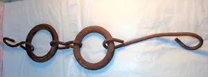 ANTICO VINTAGE TRAPANO GRANO CATENA Fienile Anelli Metallo Arredamento Western - Foto 1 di 6