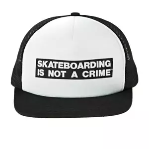 GORRA DE SKATEBOARDS SANTA CRUZ - SKATEBOARDINGS NOT A CRIME MALLA SNAPBACK CORREO GRATUITO - Imagen 1 de 1