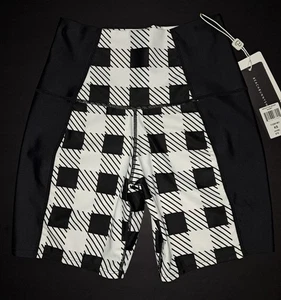 ❤️NWT BEACH BUNNY B FIT Brighton Biker Activewear Shorts White Black Check XS - Picture 1 of 9