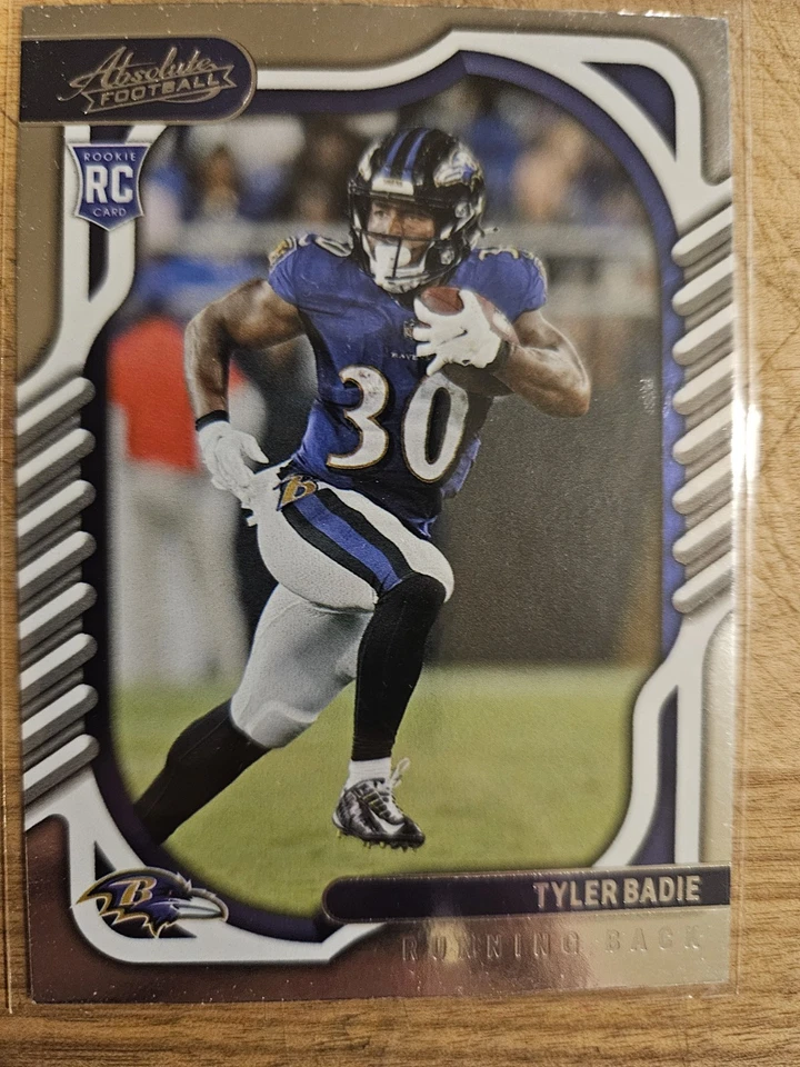 2022 Panini Absolute - Rookies Tyler Badie #199 (RC) - Image 1 of 2